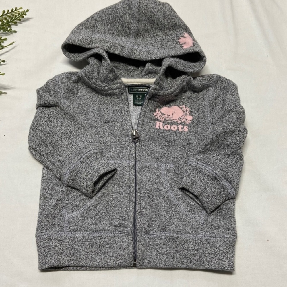 Set of two Roots 6-9 months sweaters. Pink  and Grey